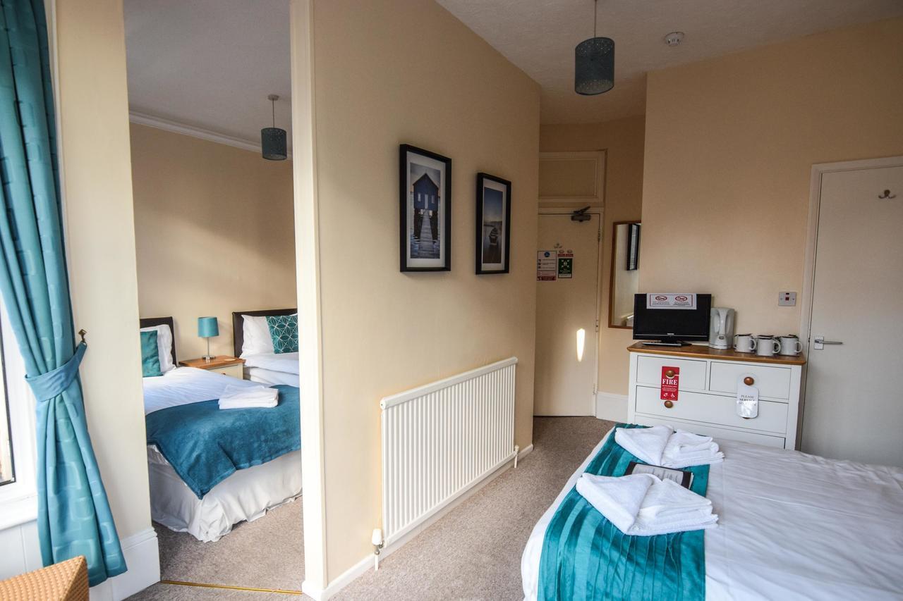 Eastbourne Reymar Bed & Breakfast Exterior photo