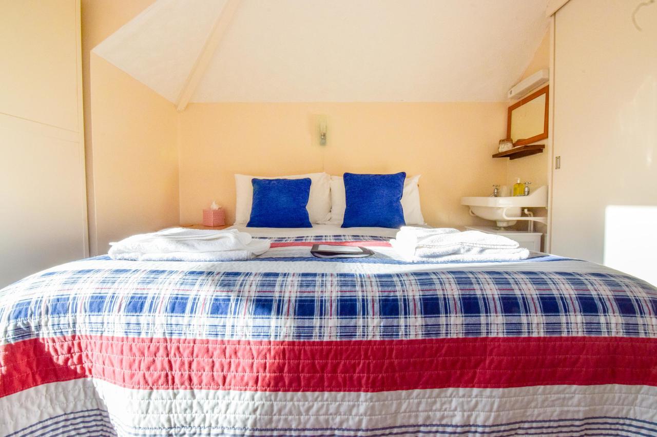 Eastbourne Reymar Bed & Breakfast Exterior photo